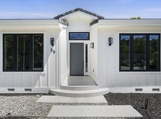 99 E Portola Ave, Los Altos, CA 94022