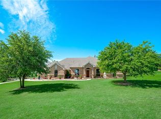 6716 Mustang Creek Dr, Benbrook, TX 76126