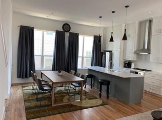 2226 N Garrett Ave APT 104, Dallas, TX 75206