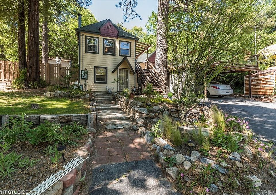 1st image of 23720 Manzanita Dr