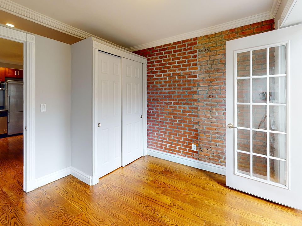 Building Photo 3
