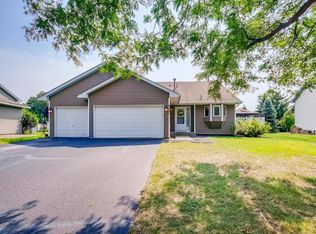 9647 Hamlet Ave S, Cottage Grove, MN 55016