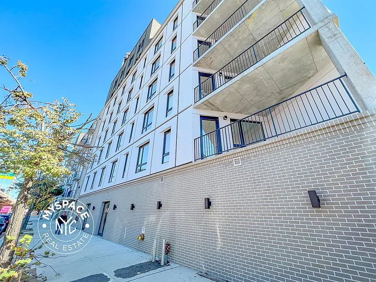 280 Meeker Ave #504 — Photo 11