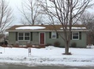 715 Pearl St, Cambridge, IA 50046
