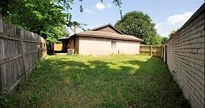 10826 Laureldale Ct — Photo 24