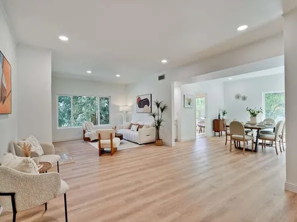 425 N El Camino Real Unit 203, San Mateo, CA 94401