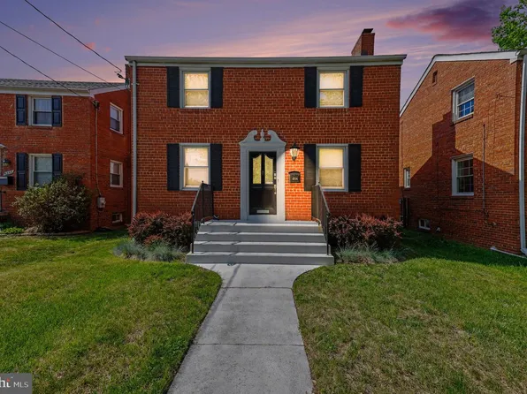 4504 20th St NE, Washington, DC 20018
