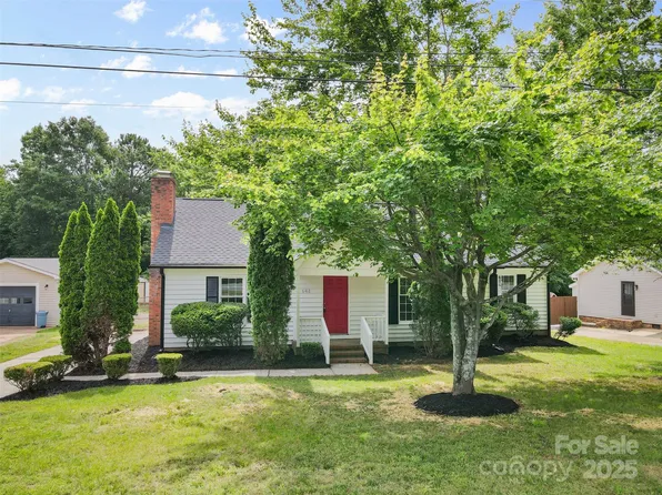 6412 Sullins Rd, Charlotte, NC 28214