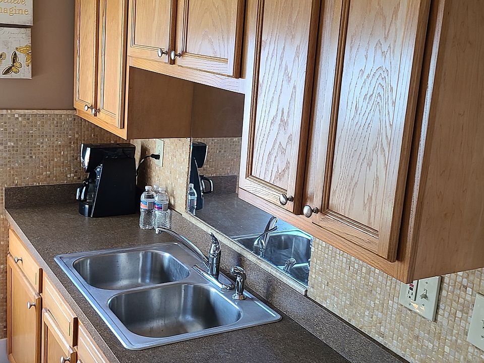 Kitchen counter, stainless steel sink
