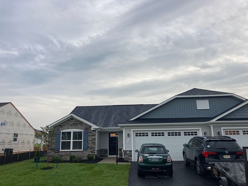 1st image of 38 Peak Dr