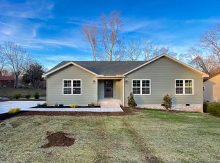 854 Cadillac Ln, McMinnville, TN 37110