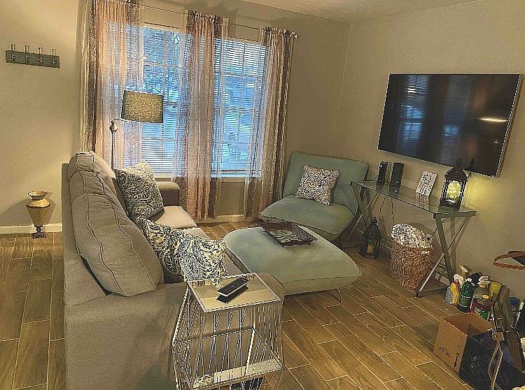 1st image of 170 De Chantle Rd APT 702
