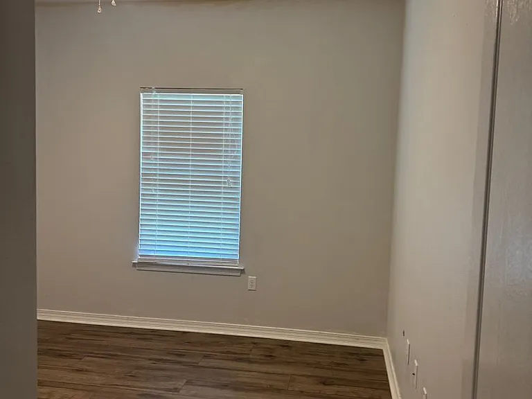 156 Creve Core Dr — Photo 23