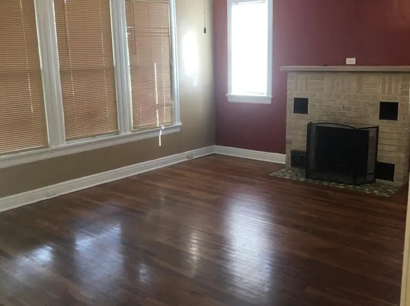 1507 Saint Vincent St, Gonzales, TX 78629