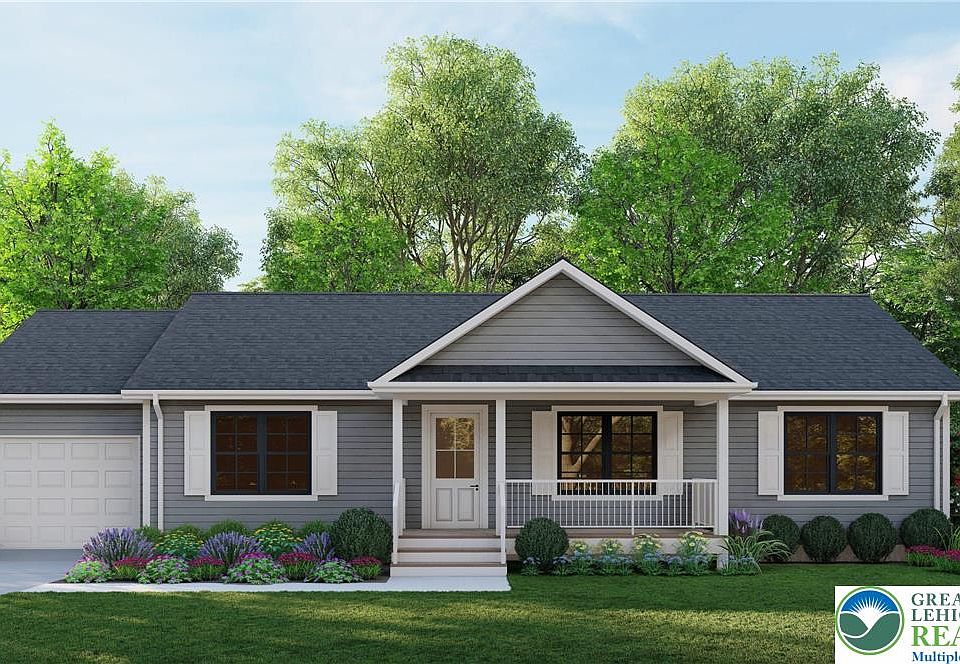 1st image of 31 Parker Trl