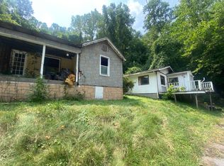 1812 Rayhill Dr, Charleston, WV 25387