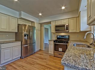 22 Fountaine Ct, Waterford Works, NJ 08089