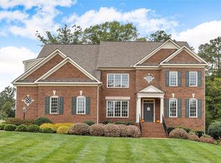 12900 Sodbury Dr, Midlothian, VA 23113