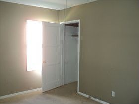 2nd image of 3854 Clark Ave