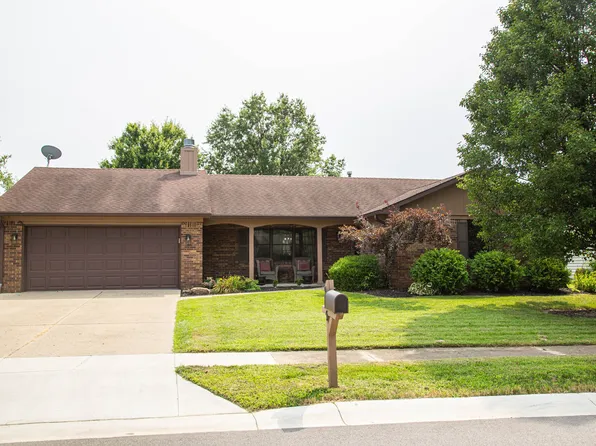 995 Golden Pond Ct, Greenwood, IN 46143