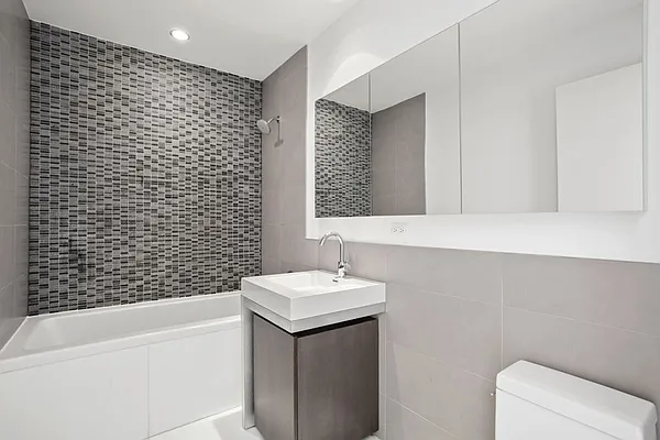 Rented by Citi Habitats | media 12