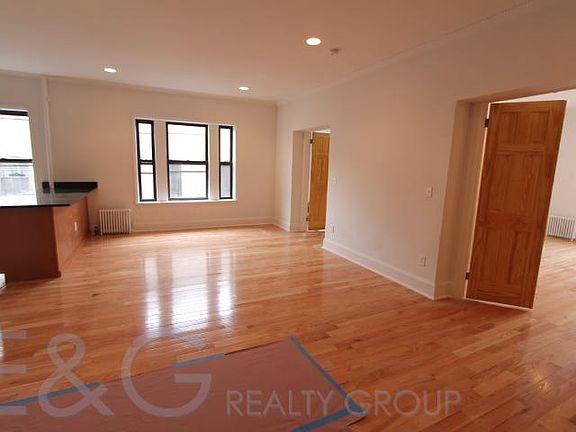 3rd image of 561 W 163rd St APT 1A