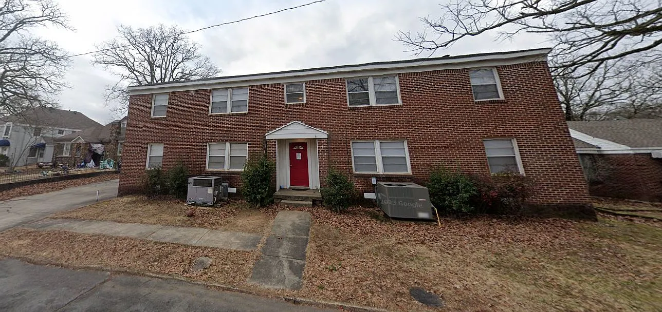 127 Crestview Apartments - Apt 2 — Photo 1