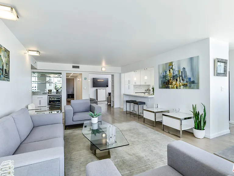 201 Ocean Ave #404P — Photo 9
