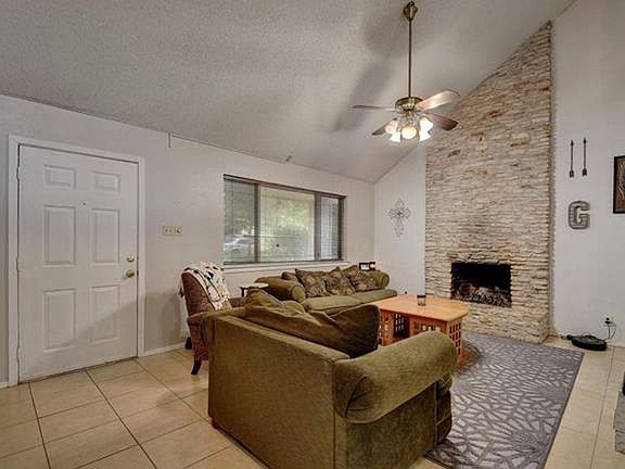 3rd image of 3406 Galesburg Dr
