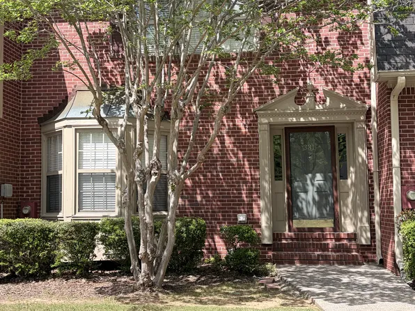 331 Chase Plantation Cir, Birmingham, AL 35244