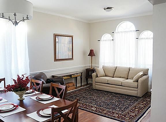 3rd image of 2708 Summertree Dr