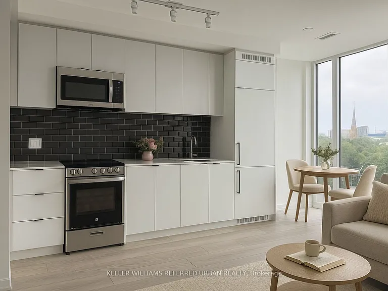 285 Dufferin St #727 — Photo 2