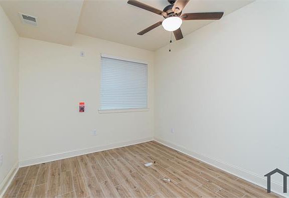 4th image of 1908 N Marshall St #1