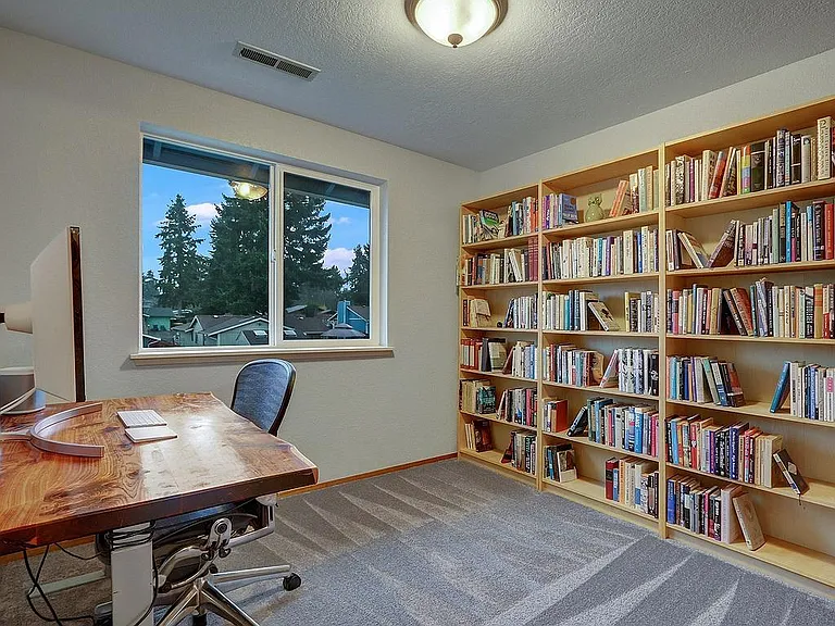 3723 N Bennett St — Photo 21