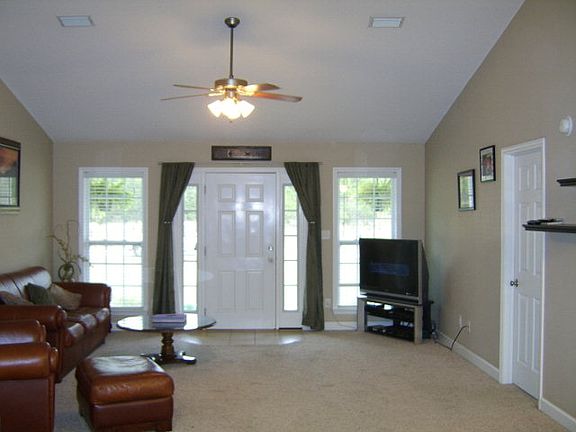 2nd image of 4954 Sandy Hill Dr