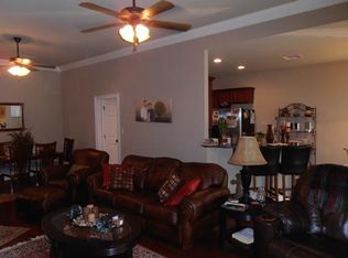 14101 Fox Hill Dr, Gulfport, MS 39503