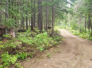 1582 Kalispell Creek Rd, Priest River, ID 83856