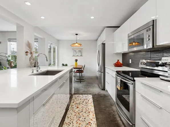 507 E 6th Ave #105, Vancouver, BC V5T 1K9