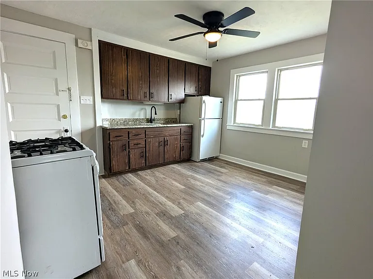 1462 Felton Rd — Photo 18