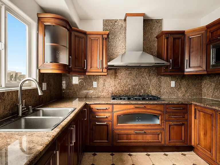 11826 Dorothy St #Penthouse 2 — Photo 14