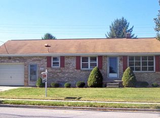 1034 High St, Hanover, PA 17331