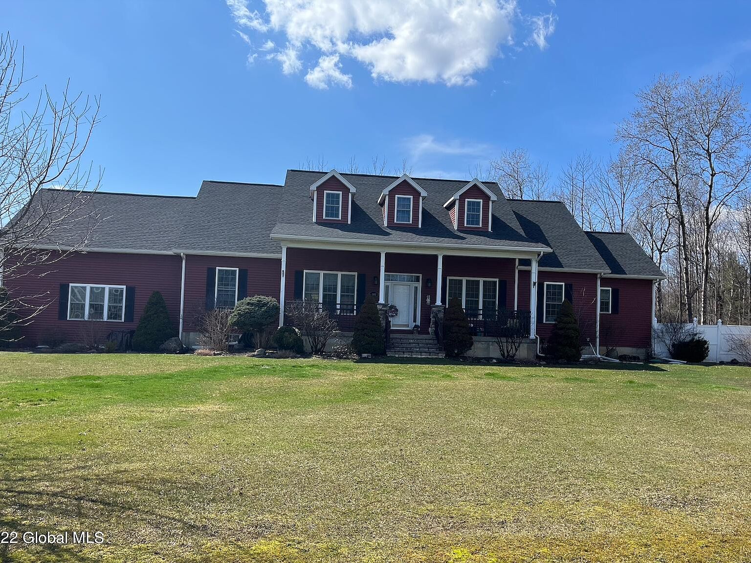 141 Royal Coachman Drive, Amsterdam, NY 12010 Zillow