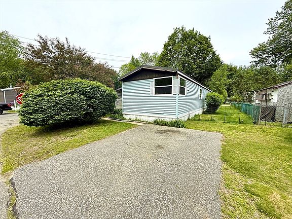 2nd image of 56 Quaboag Valley Co Op St #56-CO