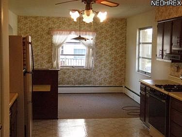 4th image of 3726 Scottley Dr