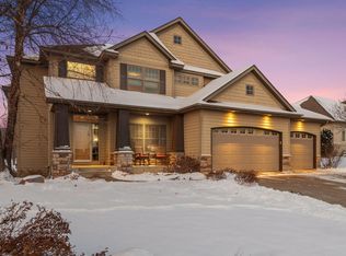1740 Sandbar Cir, Waconia, MN 55387