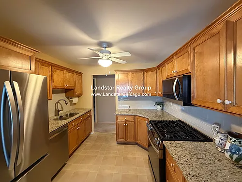 608 Berkley Ct #W2 Photo 1