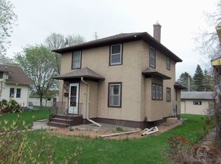 113 W 6th St, Morris, MN 56267