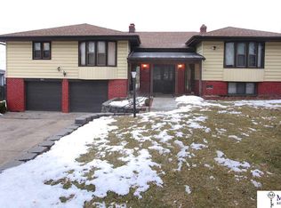 4929 Eastridge Dr, Omaha, NE 68134