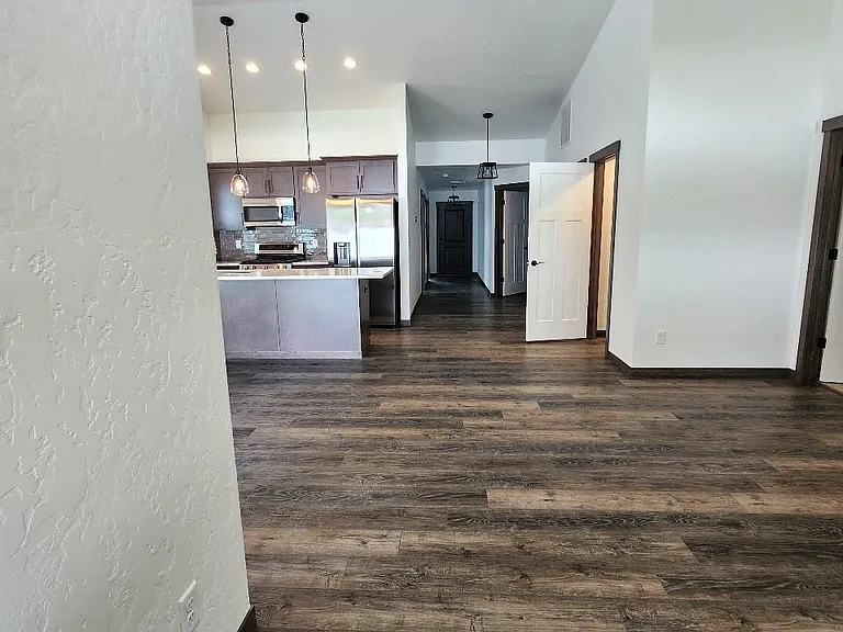 9033 Disc Ave — Photo 6