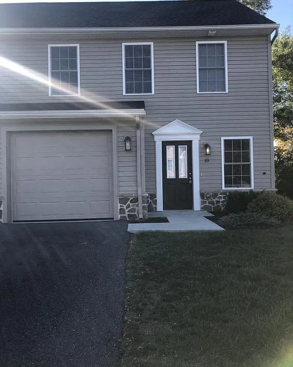18 Spring View St